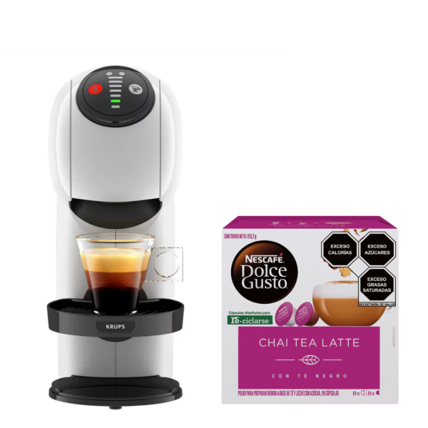 Genio S Blanca + Chai Tea Latte